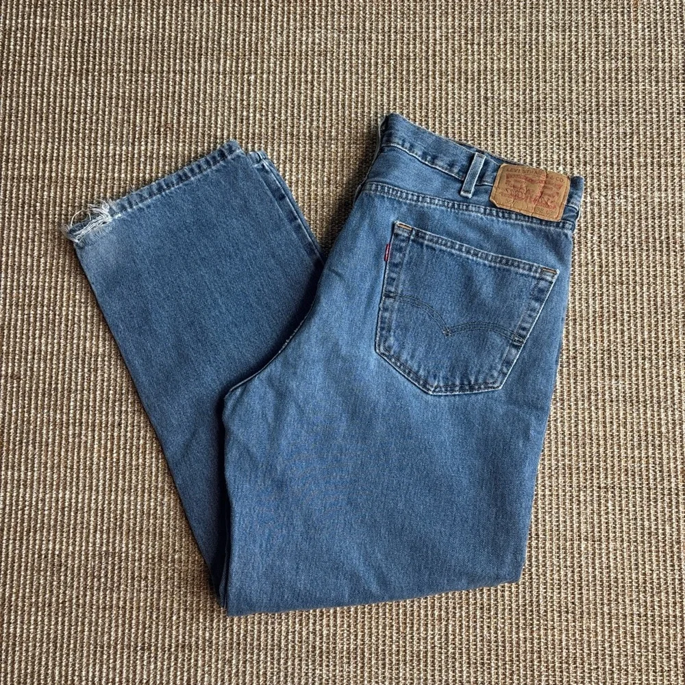 Men's Vintage Levi's 550s Size 38x30